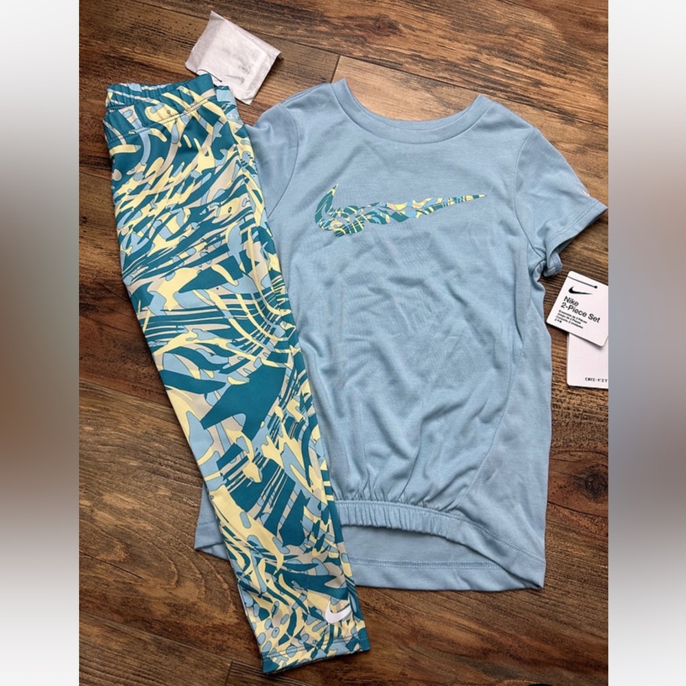 Nike Toddler Girl Outfit